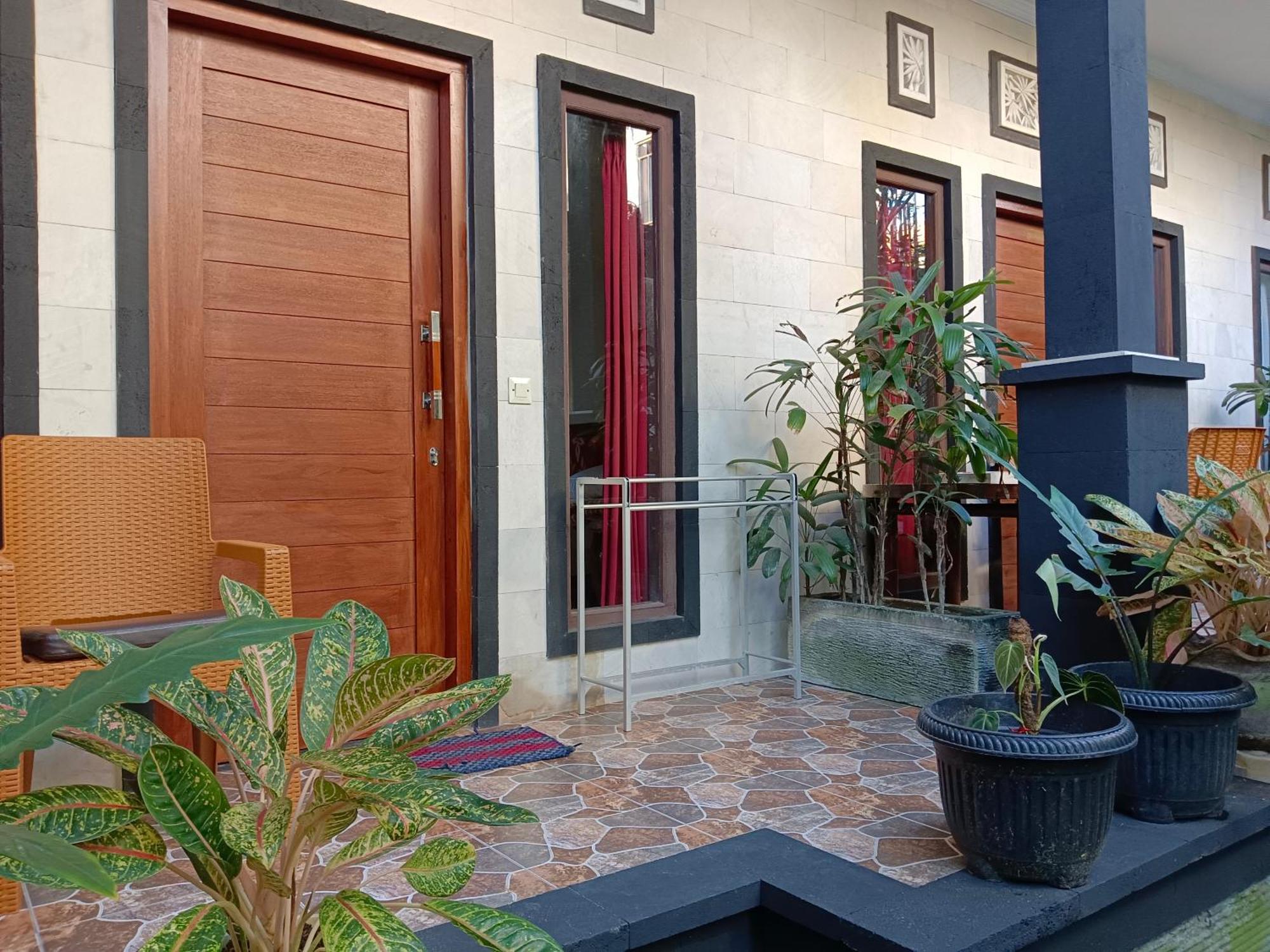 Double N Guesthouse Sanur  Ngoại thất bức ảnh