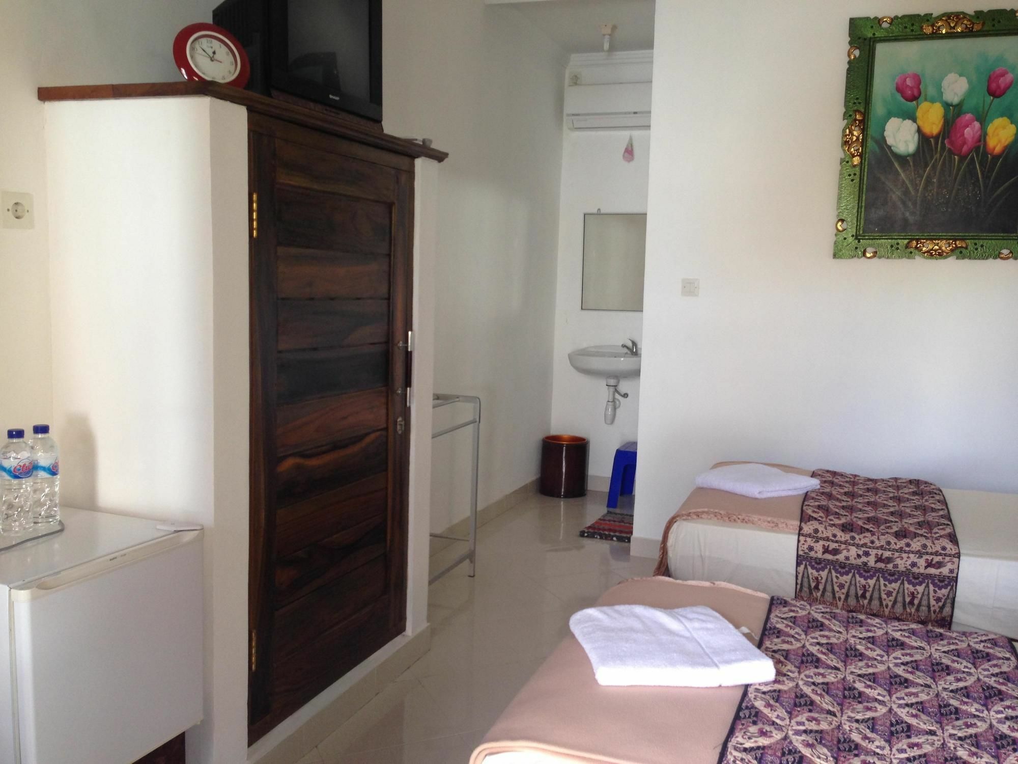 Double N Guesthouse Sanur  Ngoại thất bức ảnh
