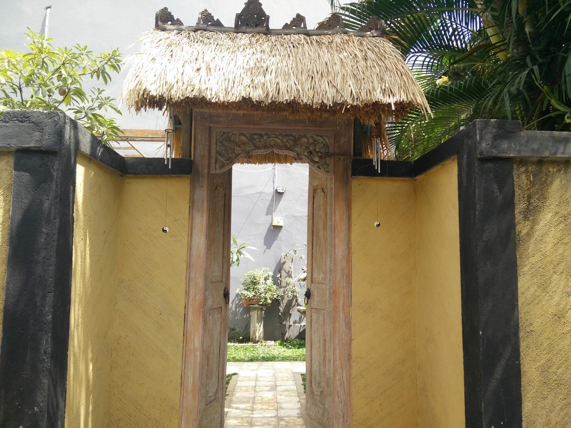 Double N Guesthouse Sanur  Ngoại thất bức ảnh